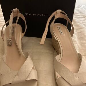 Tahari sandals in white